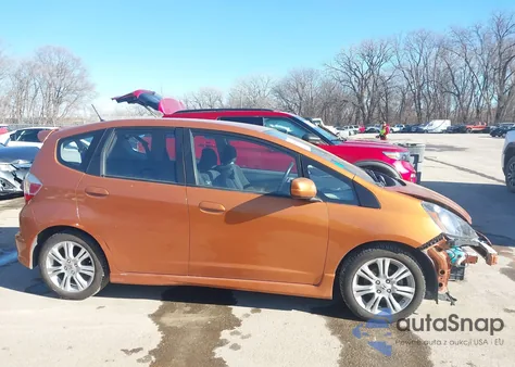 2010 Honda Fit Sport z USA, uszkodzony, nr VIN JHMGE8H40AC012802
